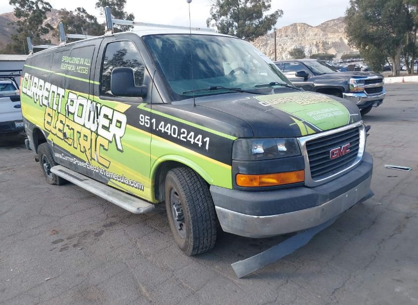 2017 GMC SAVANA 2500 WORK VAN photo