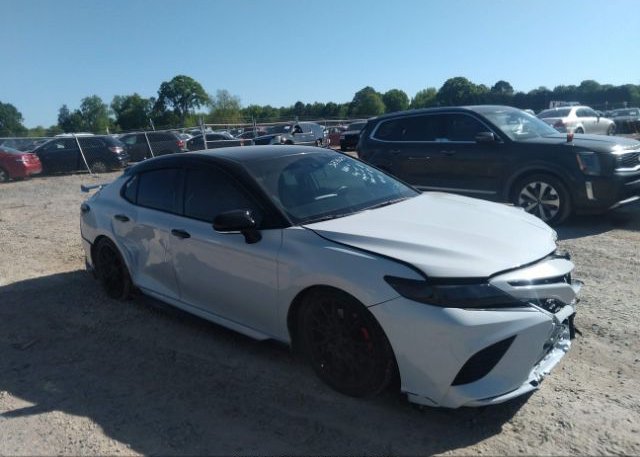 2021 TOYOTA CAMRY (VIN: 4T1KZ1AK9MU053035)