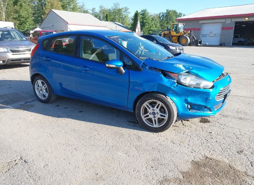 2017 FORD FIESTA SE photo