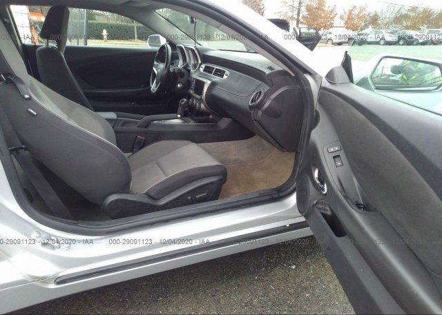 пригнать из сша 2015 CHEVROLET CAMARO 2G1FD1E38F9238354