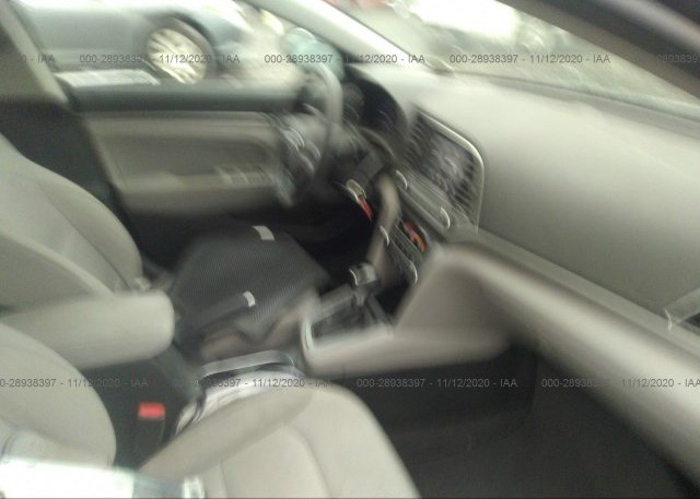 пригнать из сша 2017 HYUNDAI ELANTRA 5NPD84LF8HH184006