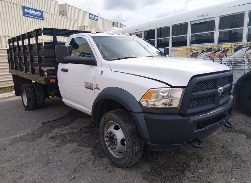 2013 RAM 4500 CHASSIS TRADESMAN/SLT photo