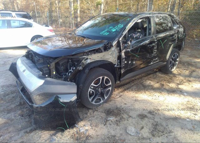 из сша 2019 TOYOTA RAV4 2T3J1RFV8KW021119