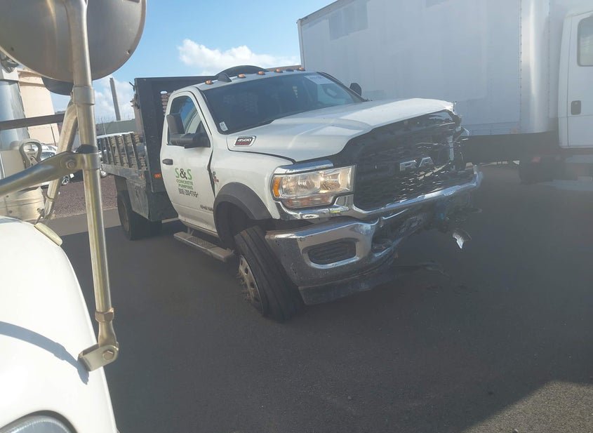 2021 RAM 4500 CHASSIS TRADESMAN/SLT photo