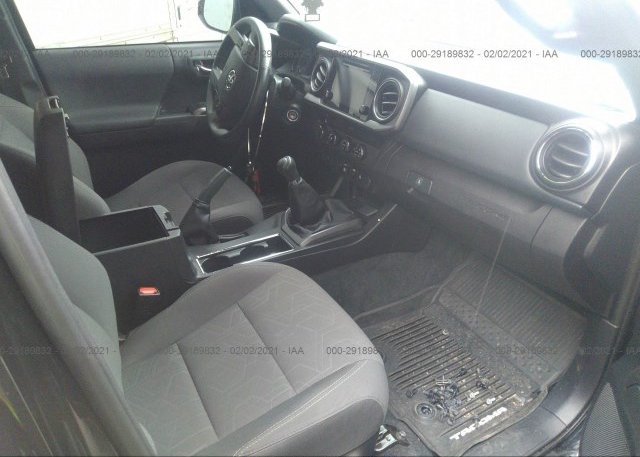 пригнать из сша 2018 TOYOTA TACOMA 5TFCZ5AN6JX165179
