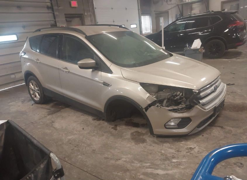 2018 Ford Escape 1.5L photo