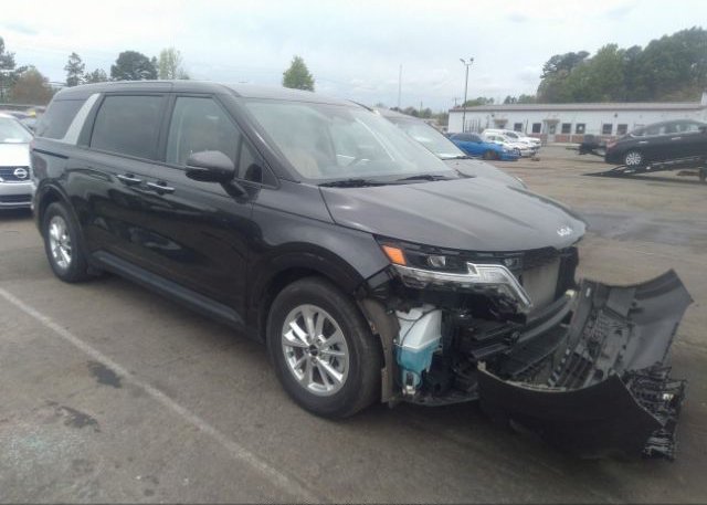 2022 KIA CARNIVAL (VIN: KNDNB4H34N6189889)