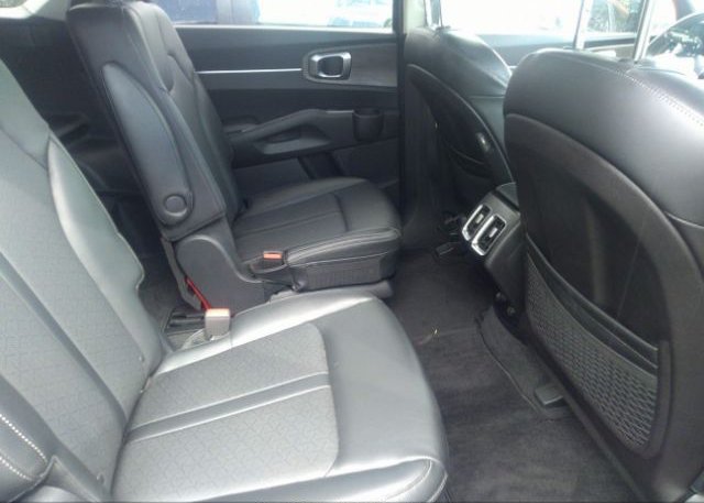2022 KIA SORENTO(VIN: 5XYRH4LF7NG088800