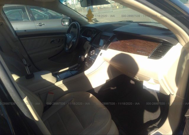 пригнать из сша 2018 FORD TAURUS 1FAHP2F80JG113291
