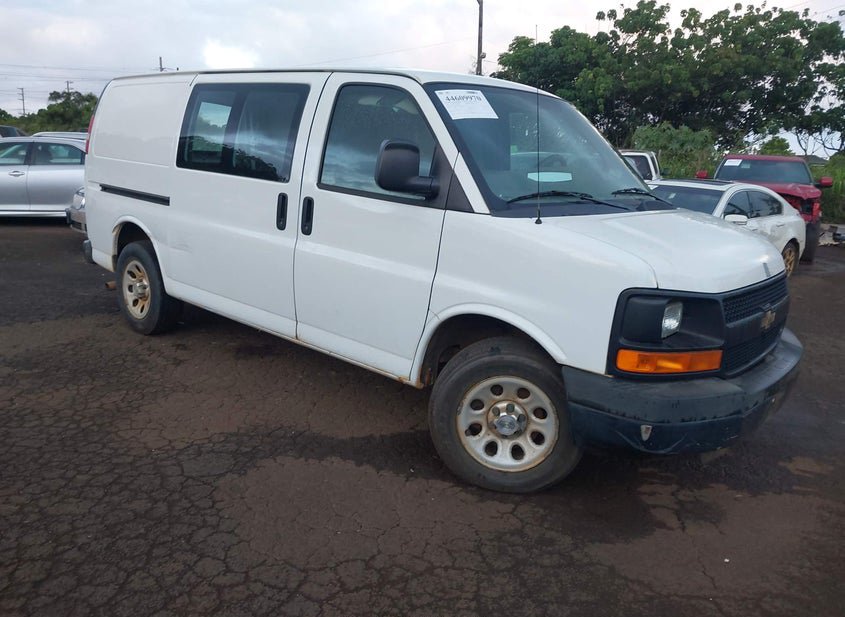 2011 Chevrolet Express 1500 4.3L photo