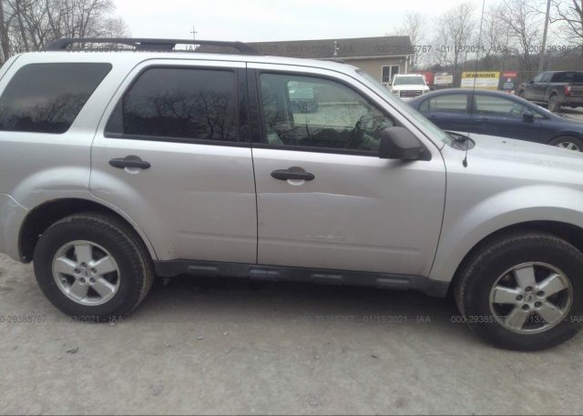 1FMCU0DG4AKC15861 2010 FORD ESCAPE