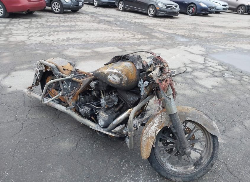 2002 Harley-Davidson Flht 2 photo