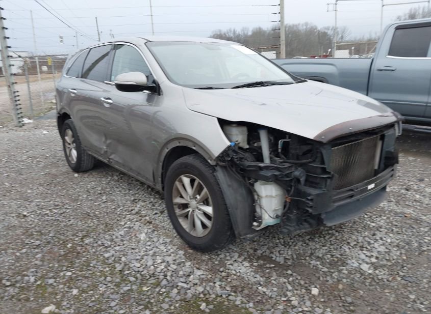 2018 KIA SORENTO 2.4L L photo