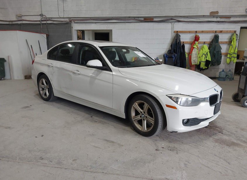 2014 BMW 320I 2.0L photo