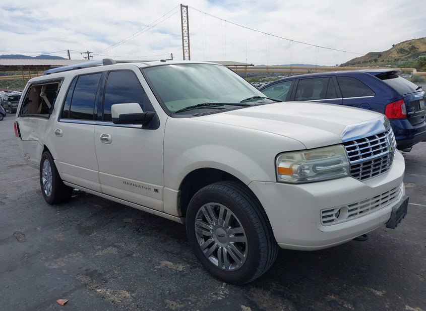 2008 Lincoln Navigator L 5.4L photo