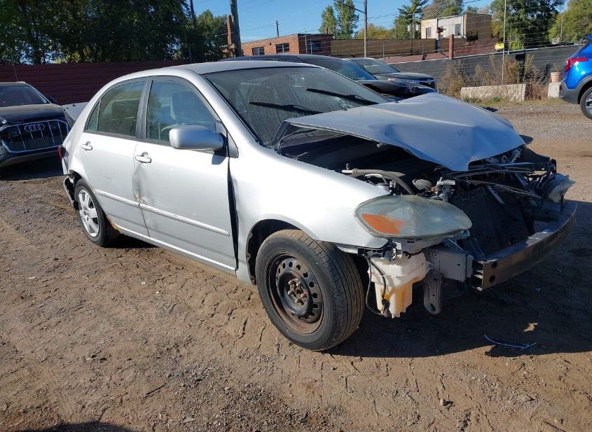 2005 TOYOTA COROLLA LE photo