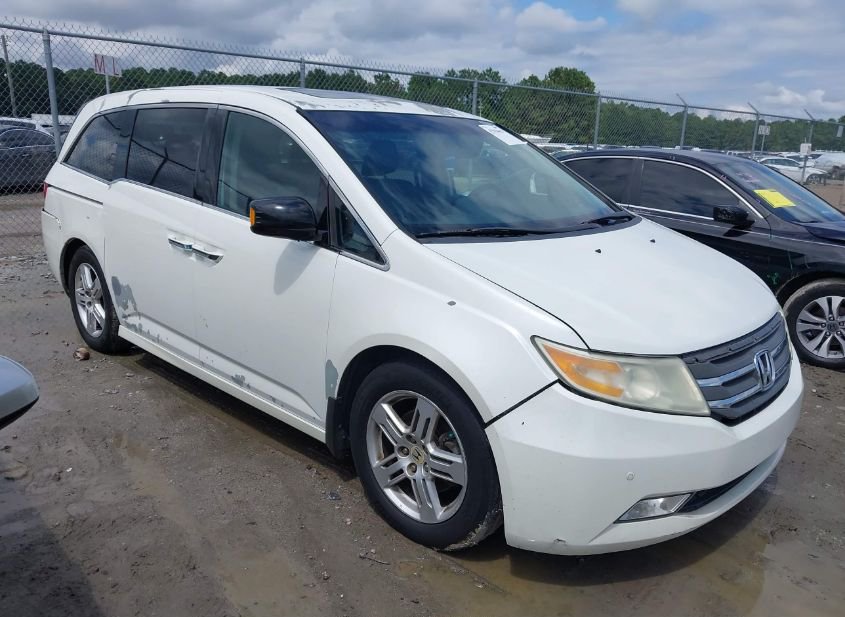 2013 HONDA ODYSSEY TOURING/TOURING ELITE photo