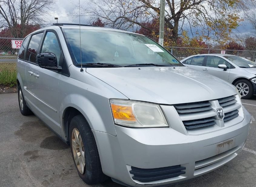 2010 DODGE GRAND CARAVAN SE photo