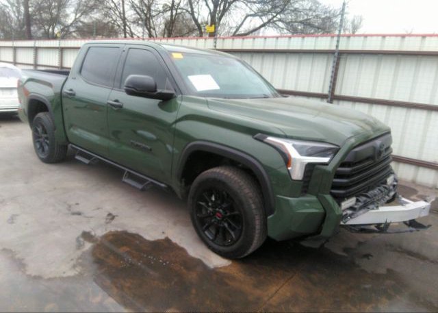 2022 TOYOTA TUNDRA 4WD (VIN: 5TFLA5DB9NX031930)