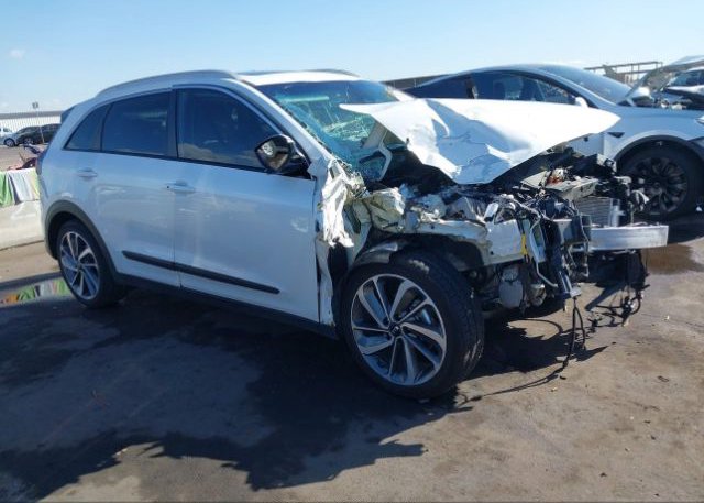 KNDCE3LCXK5306151 2019 KIA NIRO