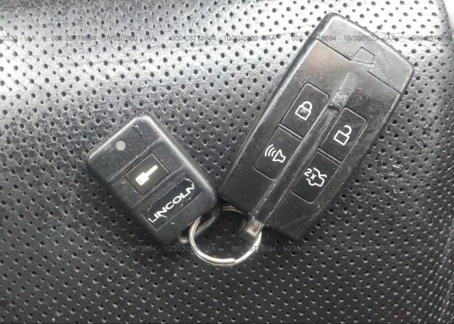 1LNHL9ERXBG606062 2011 LINCOLN MKS