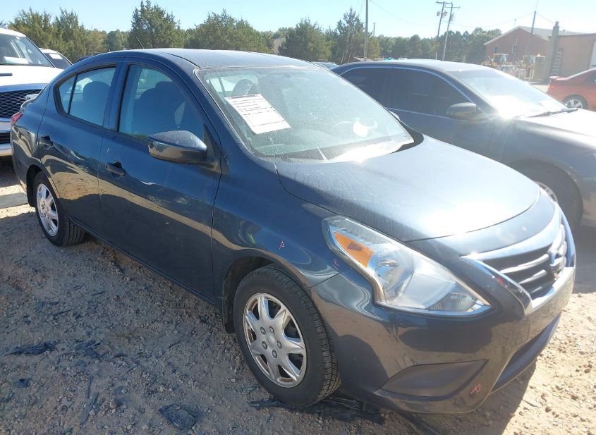 2017 NISSAN VERSA 1.6 S+ photo