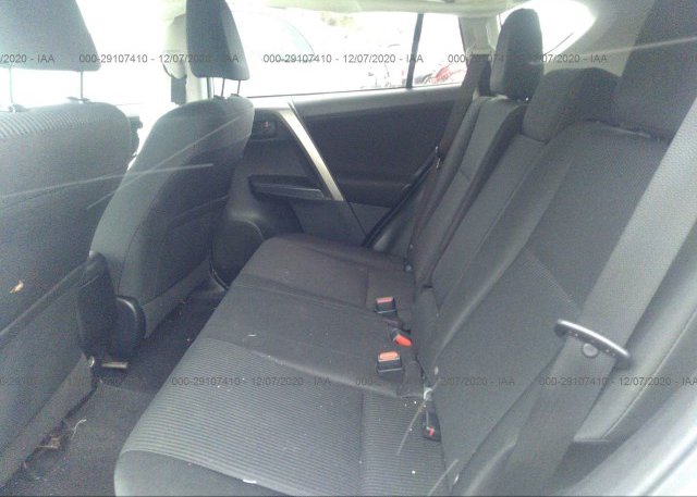 JTMBFREV8HJ112924 2017 TOYOTA RAV4