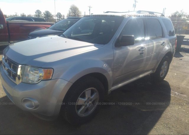 из сша 2010 FORD ESCAPE 1FMCU0D71AKC62605