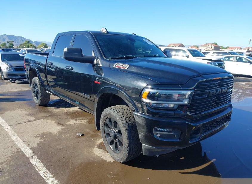 2022 RAM 2500 LARAMIE 4X4 6'4 BOX photo