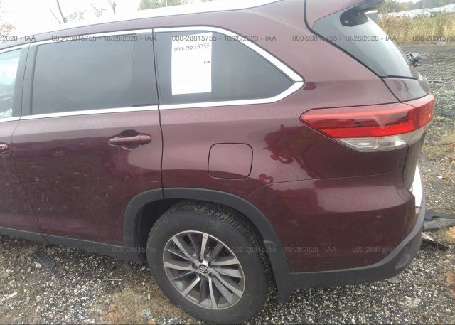 купить 2019 TOYOTA HIGHLANDER 5TDJZRFH0KS980356