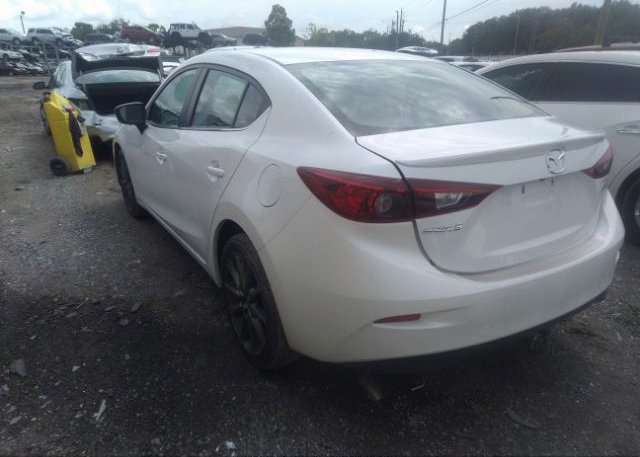 2018 MAZDA MAZDA3 4-DOOR VIN: 3MZBN1V35JM196385