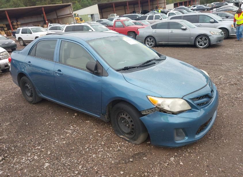 2013 TOYOTA COROLLA L photo