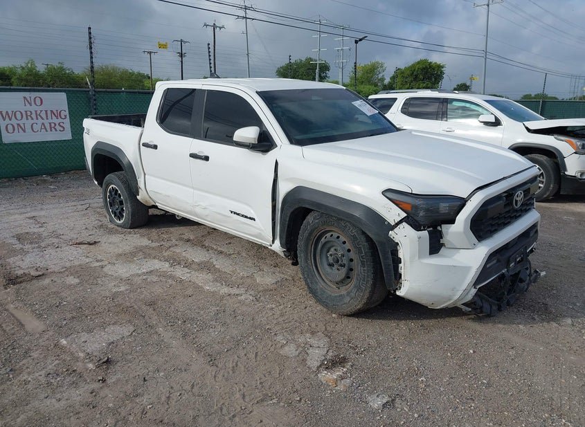2024 Toyota Tacoma 2.4L photo