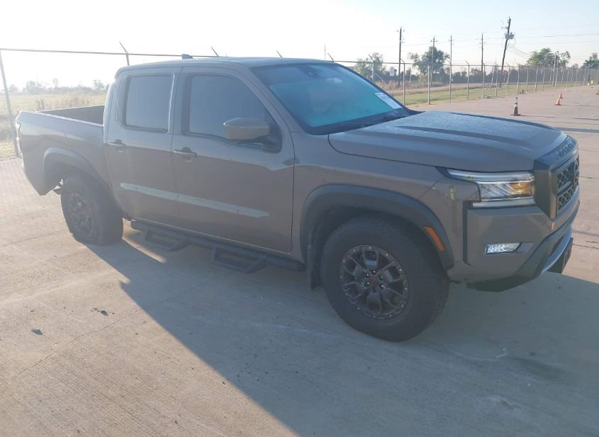 2023 NISSAN FRONTIER PRO-4X 4X4 photo