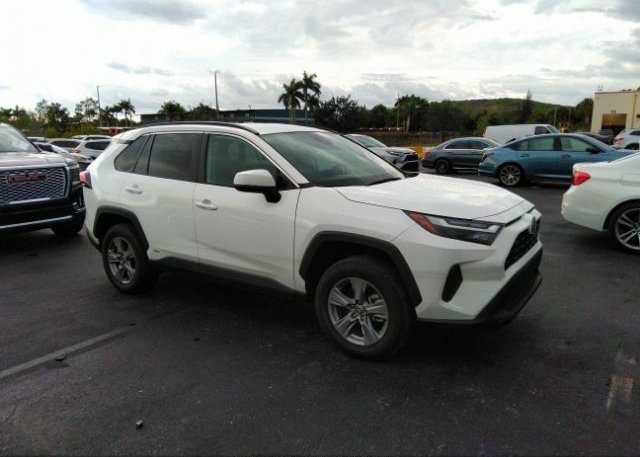 2022 TOYOTA RAV4 (VIN: 4T3RWRFV6NU051325)