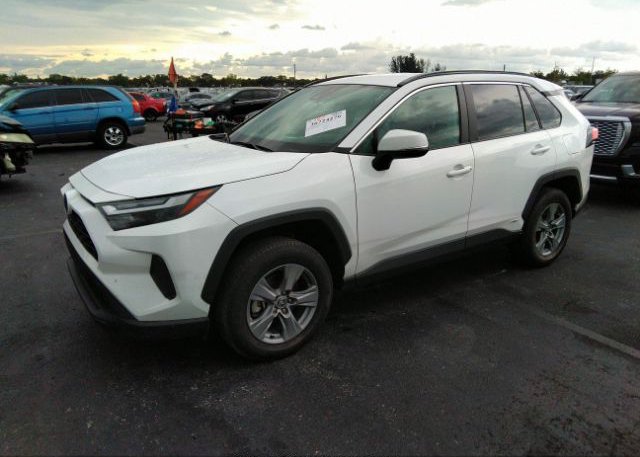 2022 TOYOTA RAV4(VIN: 4T3RWRFV6NU051325