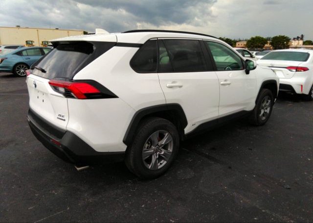 2022 TOYOTA RAV4(VIN: 4T3RWRFV6NU051325