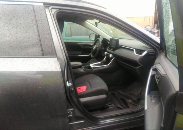 2021 TOYOTA RAV4(VIN: 2T3F1RFV2MW181764