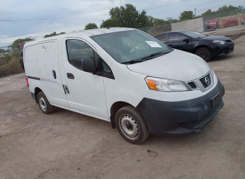 2017 NISSAN NV200 S photo