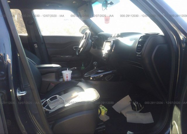 пригнать из сша 2015 KIA SOUL KNDJP3A56F7201560