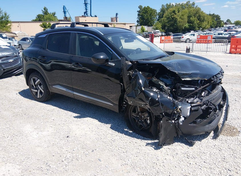2026 Nissan Kicks 2.0L (VIN: 3N8AP6CE4TL380742)