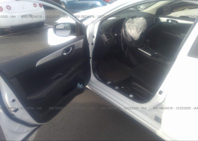 пригнать из сша 2016 NISSAN SENTRA 3N1AB7AP7GY246517