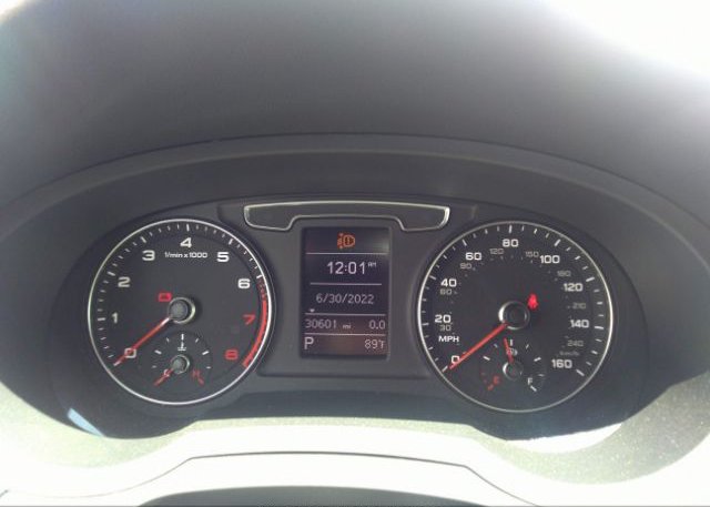 2018 AUDI Q3 VIN: WA1ECCFSXJR002045