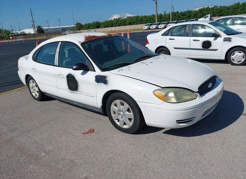 2005 Ford Taurus 3.0L photo