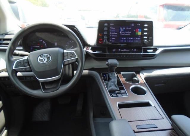 2021 TOYOTA SIENNA(VIN: 5TDKRKEC4MS044518