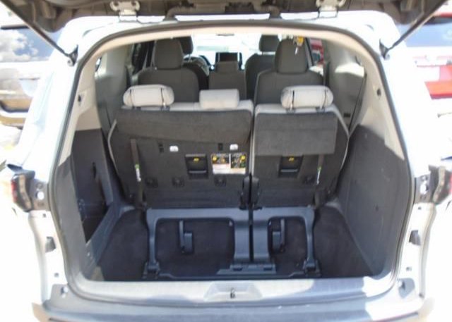 2021 TOYOTA SIENNA(VIN: 5TDKRKEC4MS044518