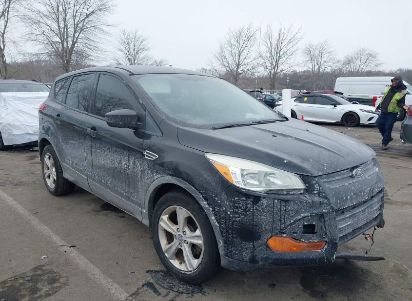 2016 FORD ESCAPE S photo