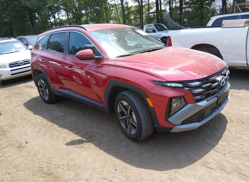 2026 Hyundai Tucson 2.5L I-4 DI, DOHC, VVT, REGUL (VIN: 5NMJBCDE3TH630637)