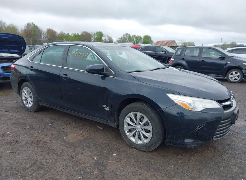2017 Toyota Camry 2.5L photo