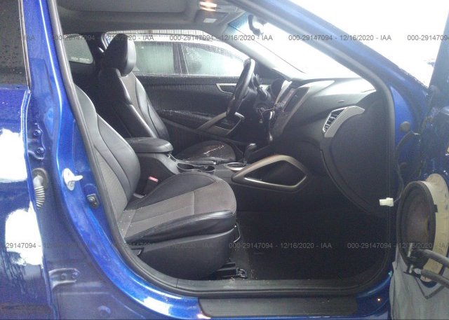 пригнать из сша 2013 HYUNDAI VELOSTER KMHTC6AD4DU093253
